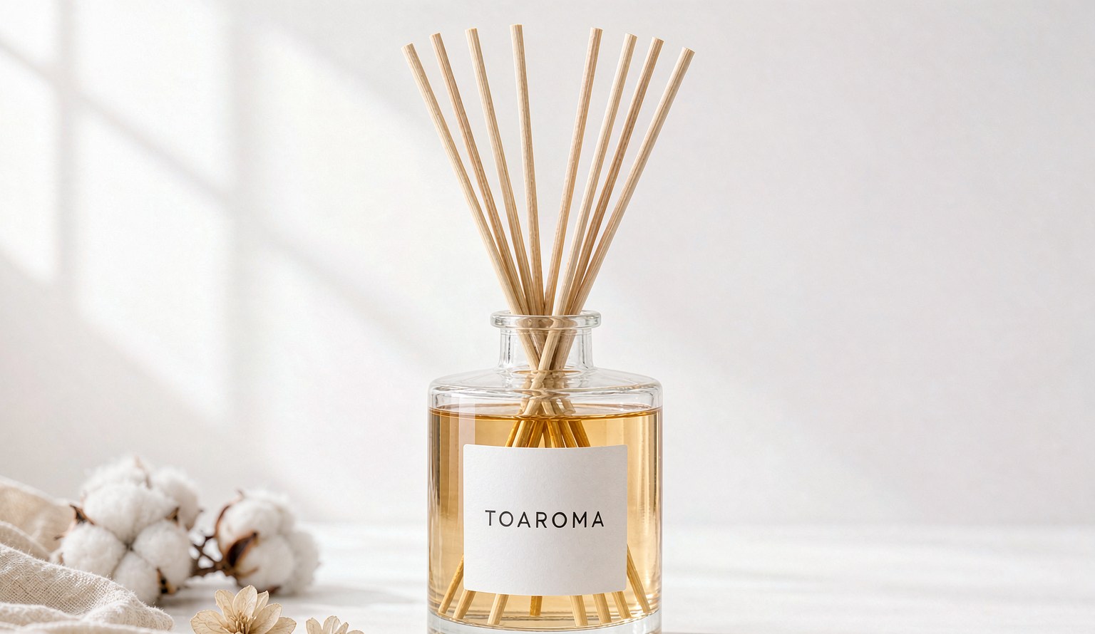 Private label reed diffuser with blank label